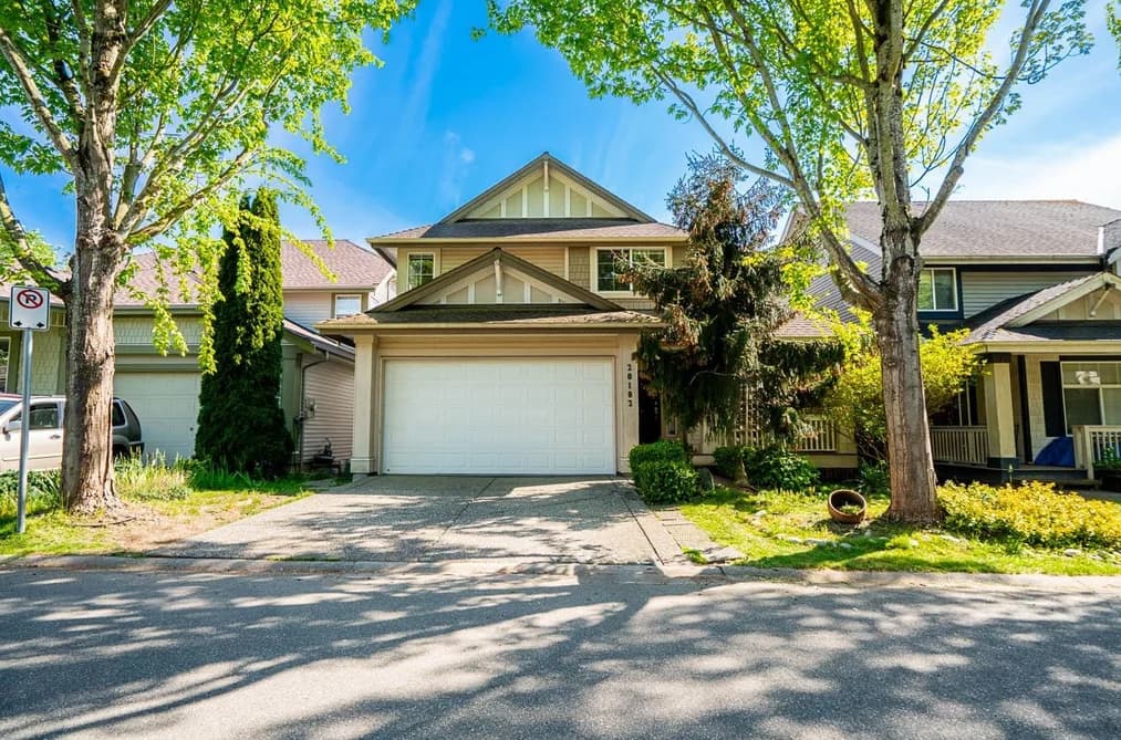 20182 70 AVENUE, Langley, BC — Residential for Sale - Photo 2