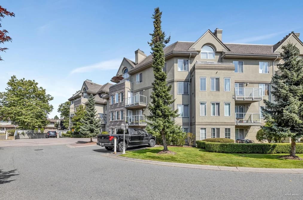 202 12125 75A AVENUE, Surrey, BC — Residential for Sale - Photo 2