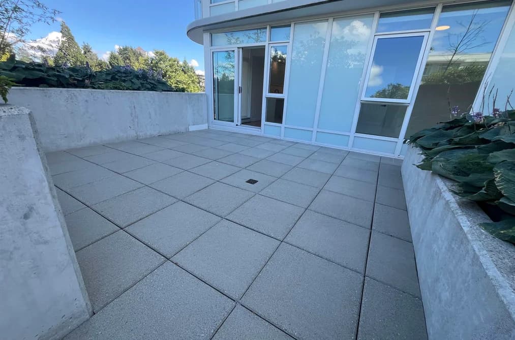 202 13685 102 AVENUE, Surrey, BC — Residential for Sale - Photo 2