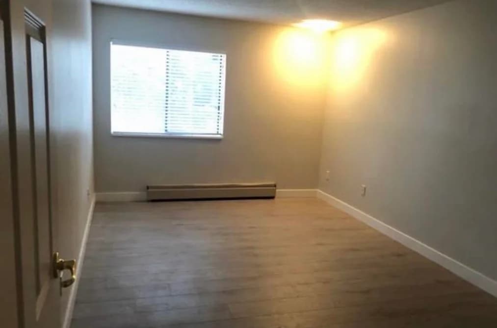 202 13977 74 AVENUE, Surrey, BC — Residential for Sale - Photo 2