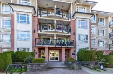 Condo for sale at 202 14960 102a Avenue Surrey British Columbia - MLS: R3144960