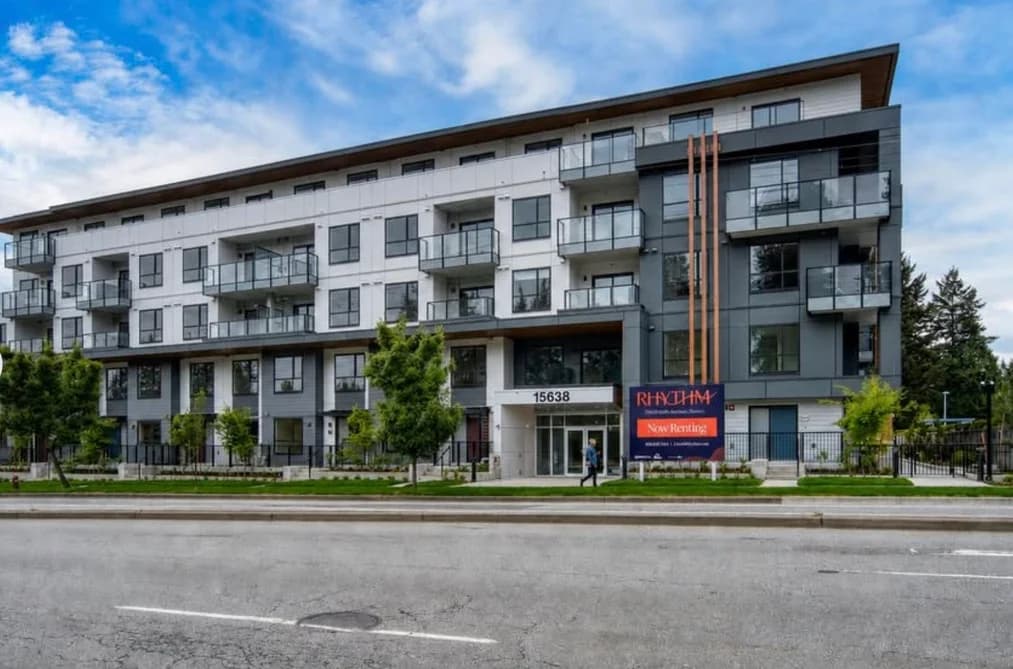 202 15638 24 AVENUE, Surrey BC V4A 2J7 - Photo 1