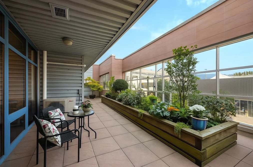 202 1750 W 2ND AVENUE, Vancouver, BC — Residential for Sale - Photo 2