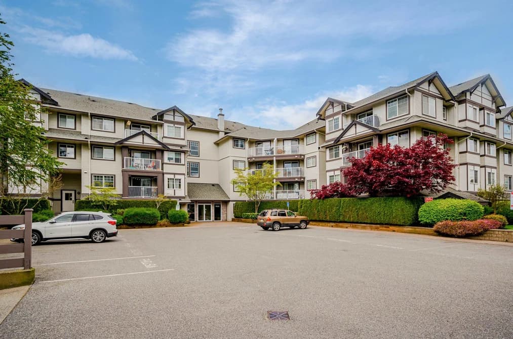 202 19320 65 AVENUE, Surrey, BC — Residential for Sale - Photo 2