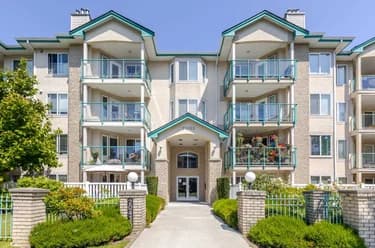 Condo for sale at 202 20433 53 Avenue Langley British Columbia - MLS: R3102250