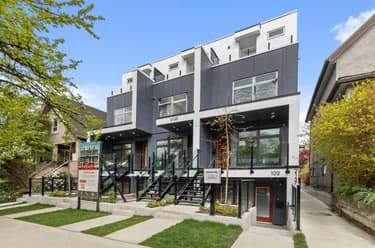 Townhouse for sale at 202 2135 E Pender Street Vancouver British Columbia - MLS: R3144935