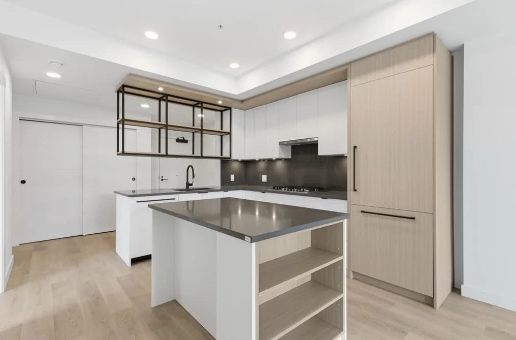 202 2268 E BROADWAY, Vancouver, BC — Residential for Sale - Main Photo