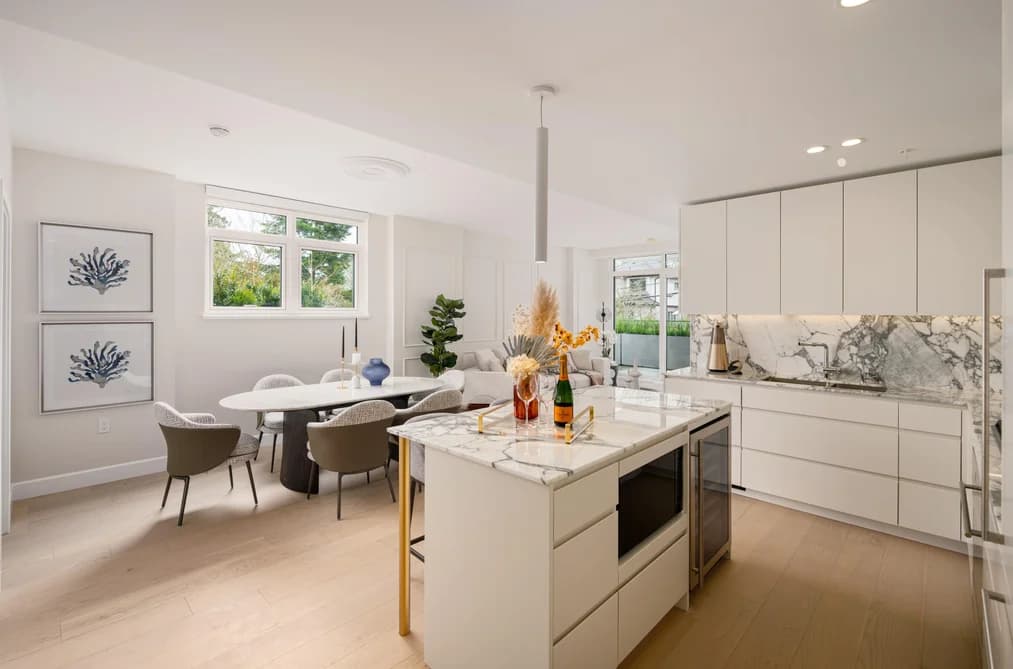 202 3668 W 10TH AVENUE, Vancouver, BC — Residential for Sale - Main Photo