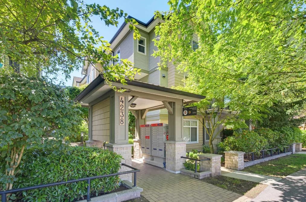 202 4238 ALBERT STREET, Burnaby, BC — Residential for Sale - Main Photo