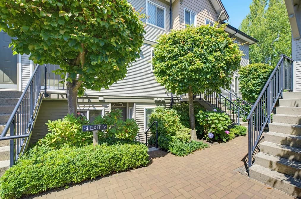 202 4238 ALBERT STREET, Burnaby, BC — Residential for Sale - Photo 2