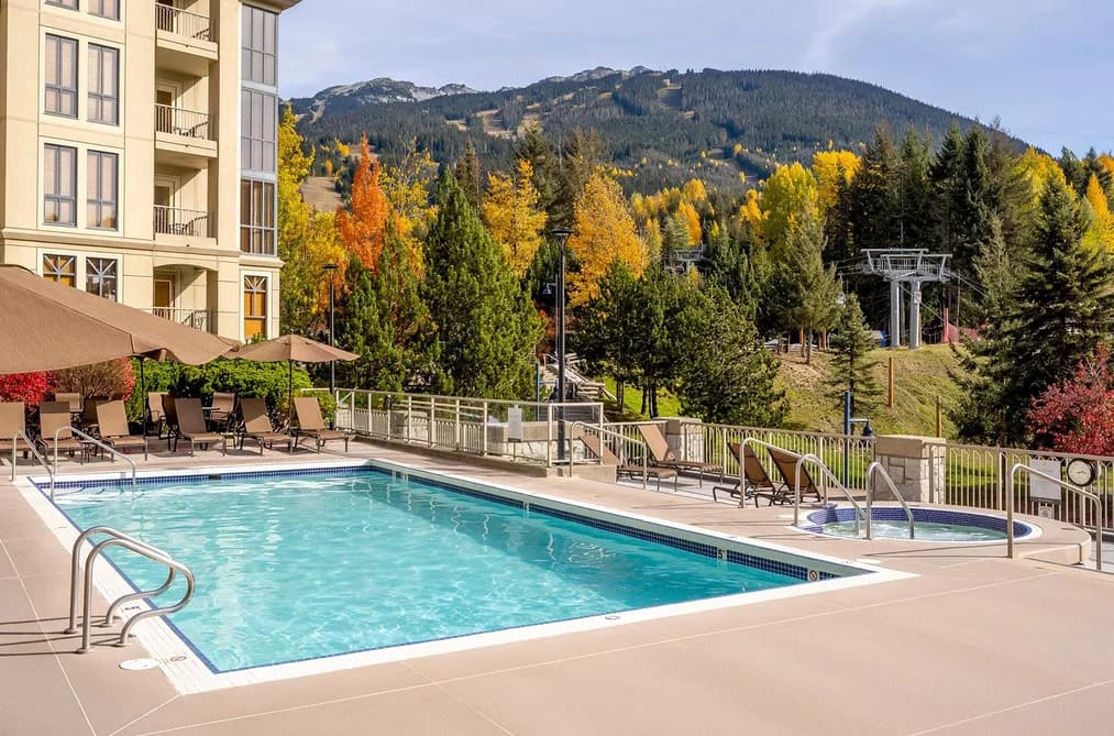 202 4320 SUNDIAL CRESCENT, Whistler, BC — Residential for Sale - Photo 2
