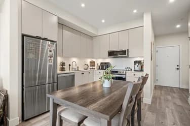 Condo for sale at 202 45511 Campus Drive, Chilliwack BC V2r 6k8 Sardis British Columbia - MLS: R3118976