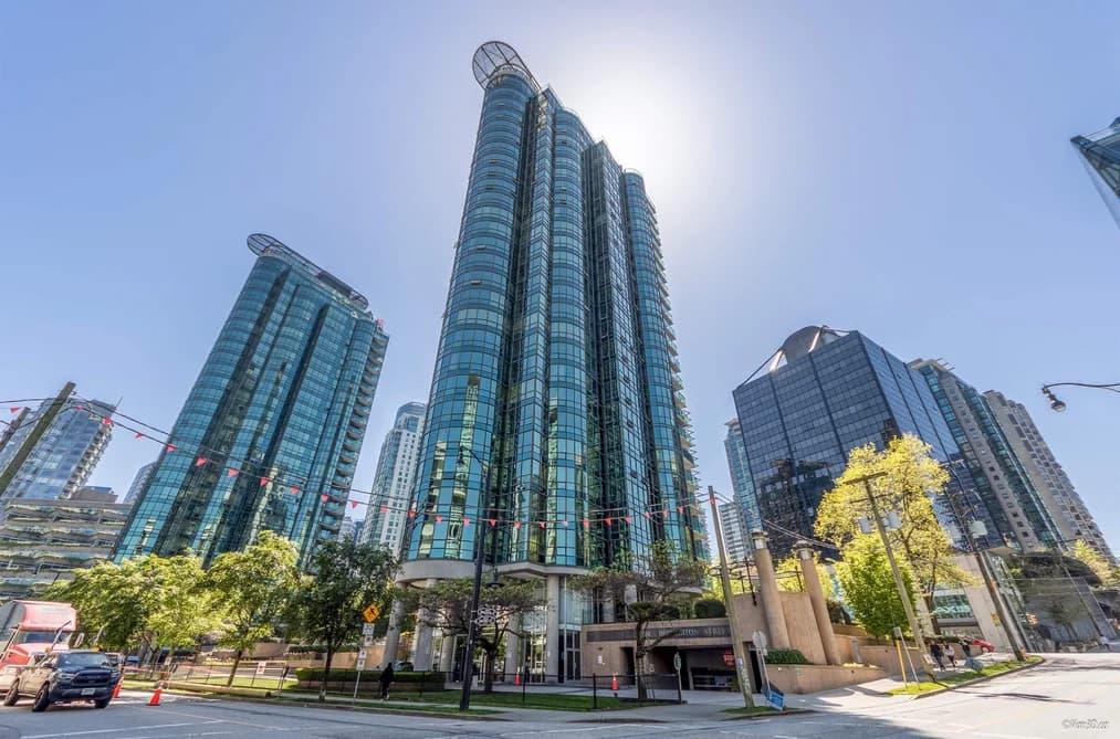 202 588 BROUGHTON STREET, Vancouver, BC — Residential for Sale - Main Photo
