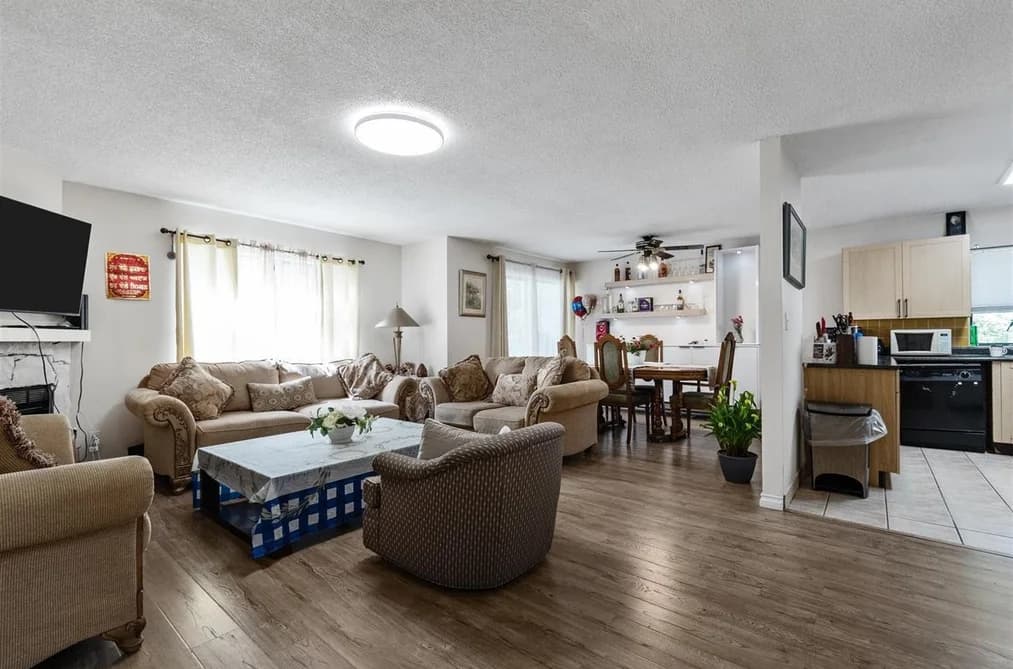 202 7064 133B STREET, Surrey, BC — Residential for Sale - Photo 2