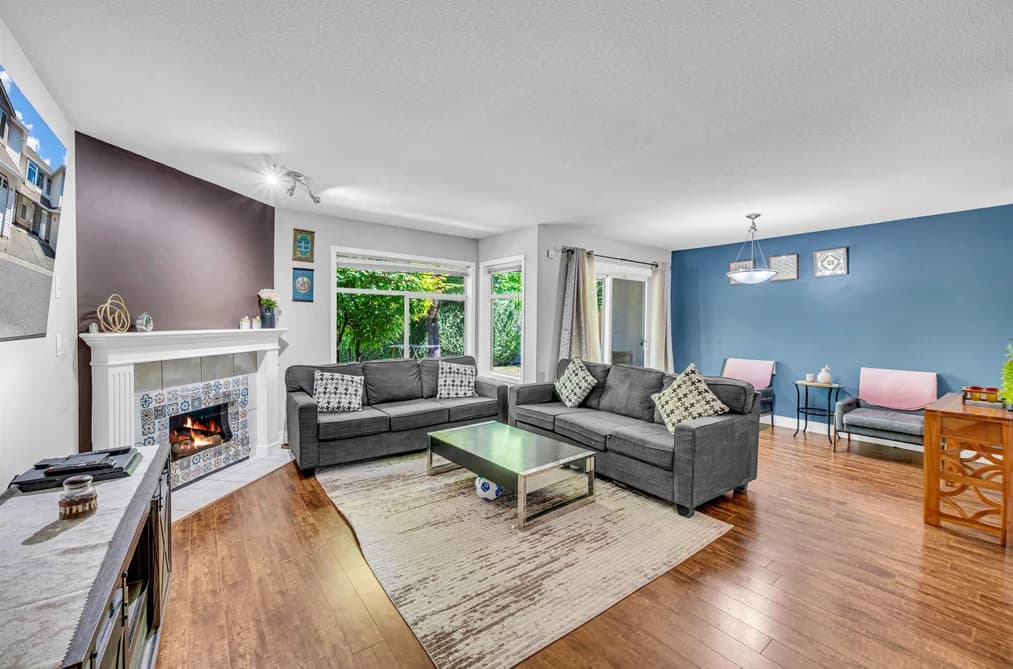 202 8260 162A STREET, Surrey, BC — Residential for Sale - Photo 2