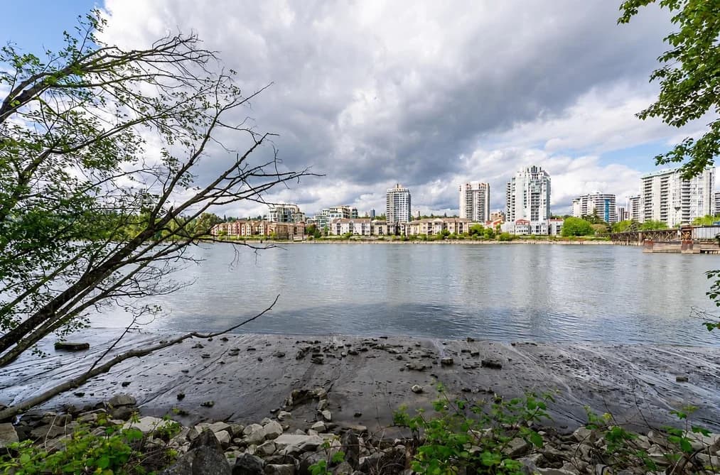 202 83 STAR CRESCENT, New Westminster, BC — Residential for Sale - Main Photo
