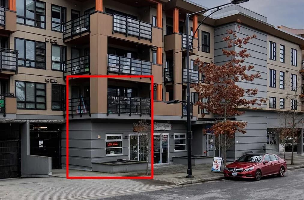 202 857 W 15TH STREET, North Vancouver, BC — Residential for Sale - Main Photo