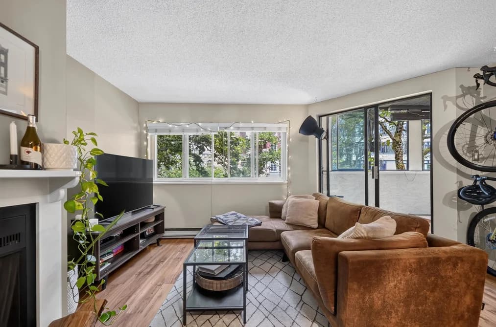 202 936 BUTE STREET, Vancouver, BC — Residential for Sale - Main Photo