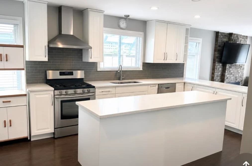 2020 156A STREET, Surrey, BC — Residential for Sale - Photo 2