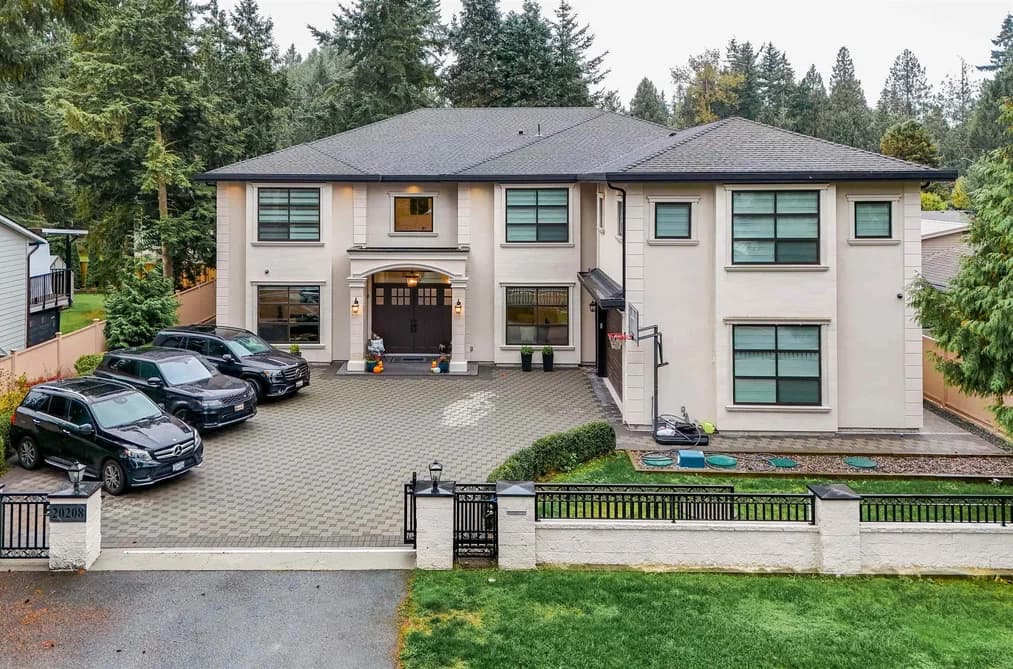 20208 42 AVENUE, Langley, BC — Residential for Sale - Main Photo