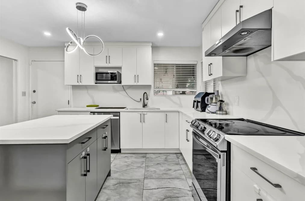 20225 40 AVENUE, Langley, BC — Residential for Sale - Main Photo