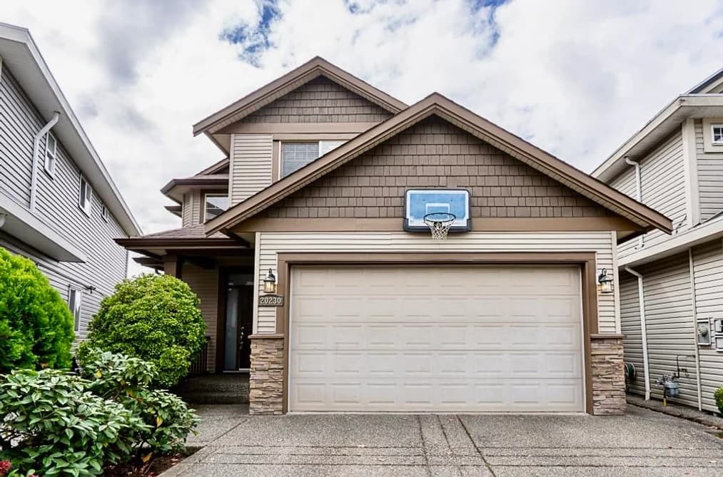 20230 71A AVENUE, Langley, BC — Residential for Sale - Main Photo