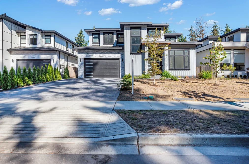 20235 27 AVENUE, Langley, BC — Residential for Sale - Main Photo