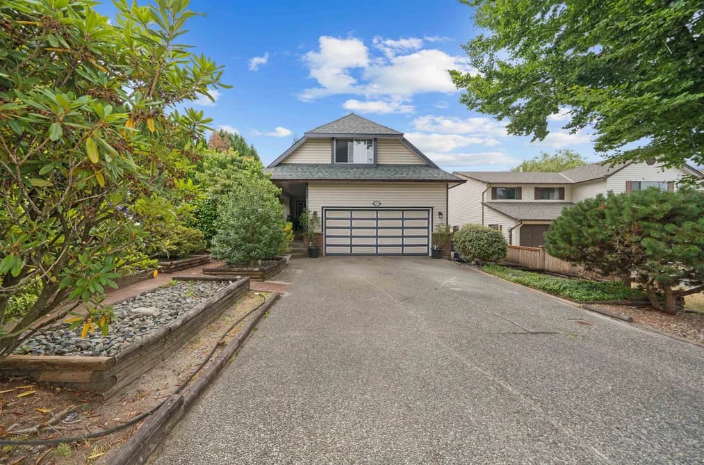 20240 121 AVENUE, Maple Ridge, BC — Residential for Sale - Main Photo