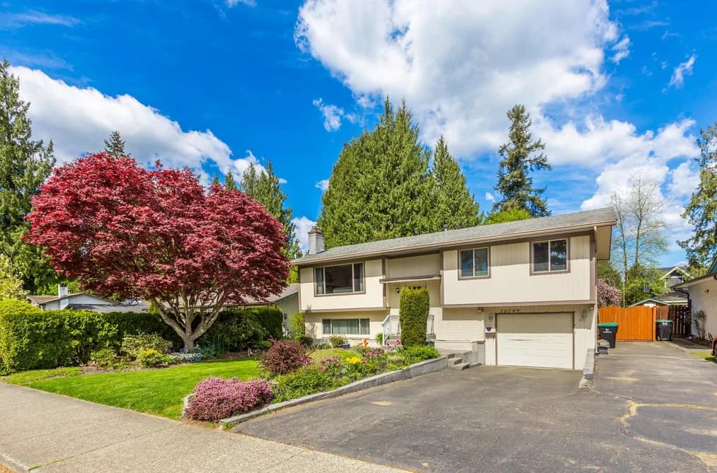 20249 44 AVENUE, Langley, BC — Residential for Sale - Photo 2