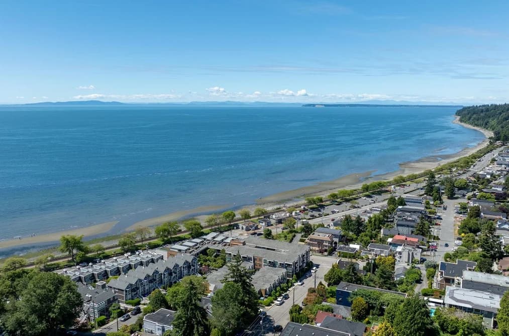 203 1150 OXFORD STREET, White Rock, BC — Residential for Sale - Main Photo