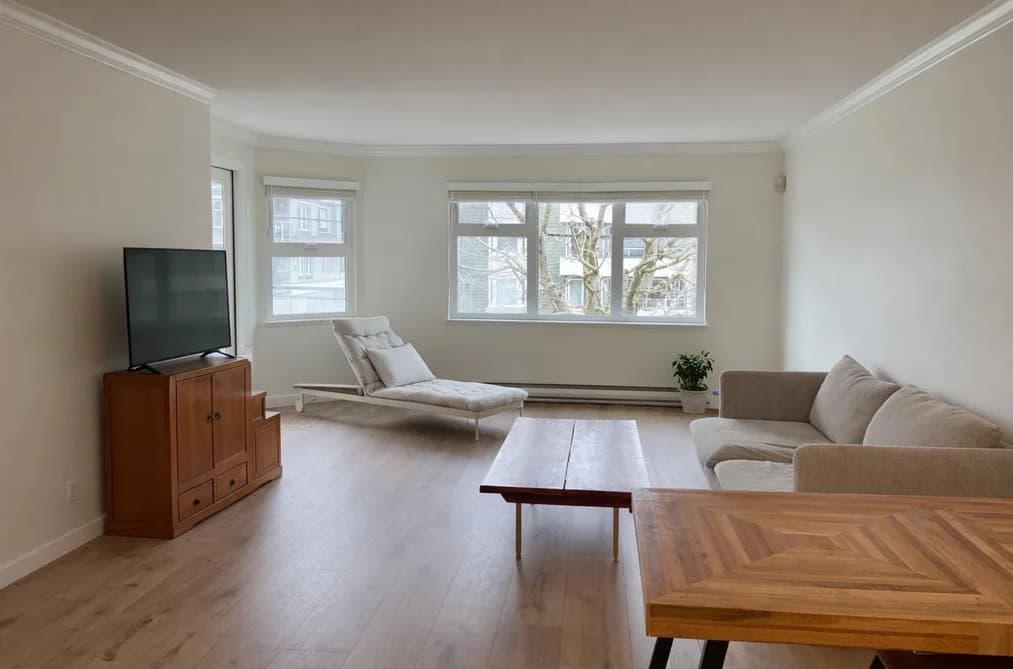 203 1273 MERKLIN STREET, White Rock, BC — Residential for Sale - Photo 2