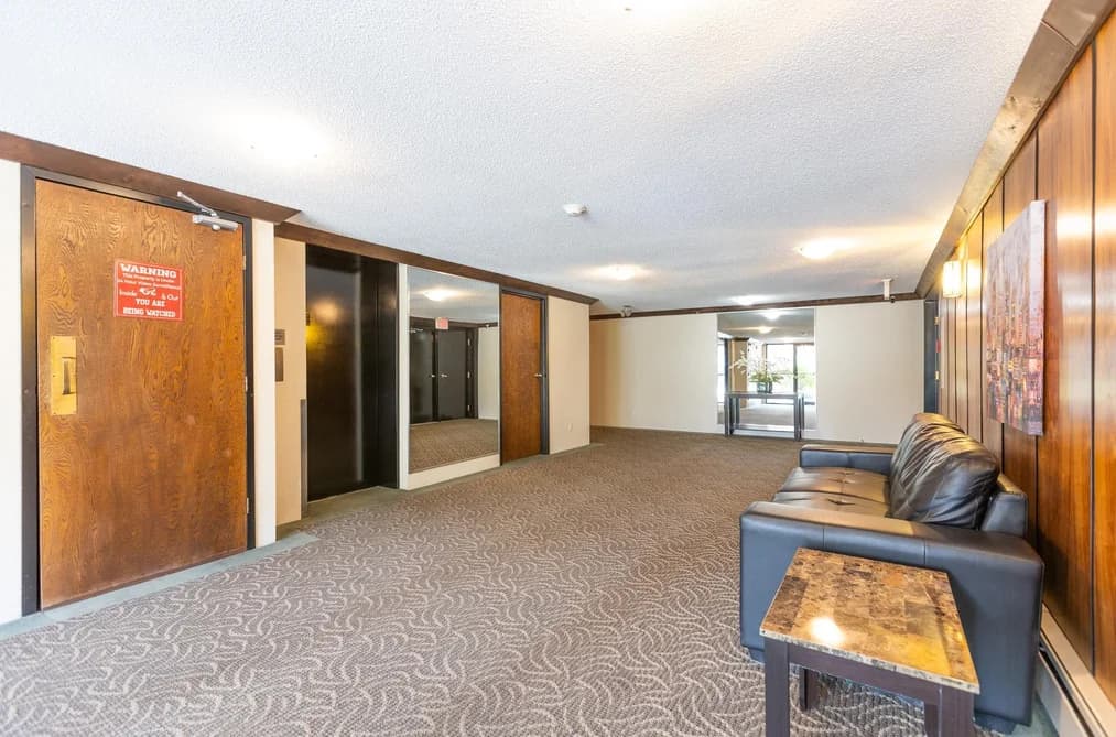203 1379 MERKLIN STREET, White Rock, BC — Residential for Sale - Photo 2