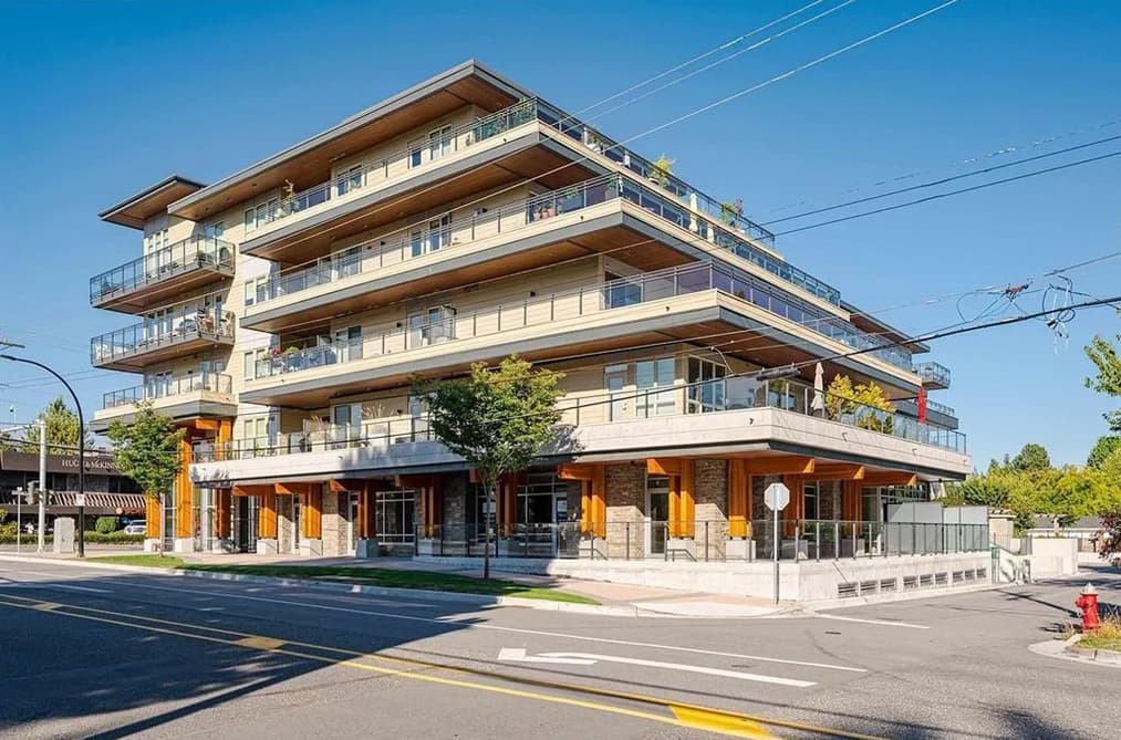 203 14022 NORTH BLUFF ROAD, White Rock, BC — Residential for Sale - Main Photo