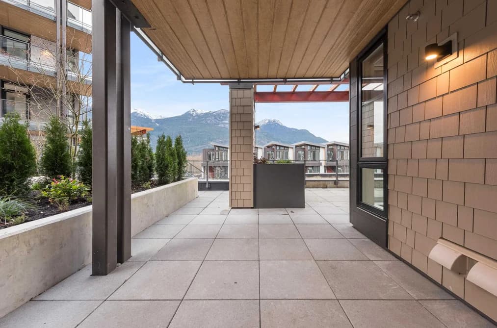 203 1504 SCOTT CRESCENT, Squamish, BC — Residential for Sale - Photo 2
