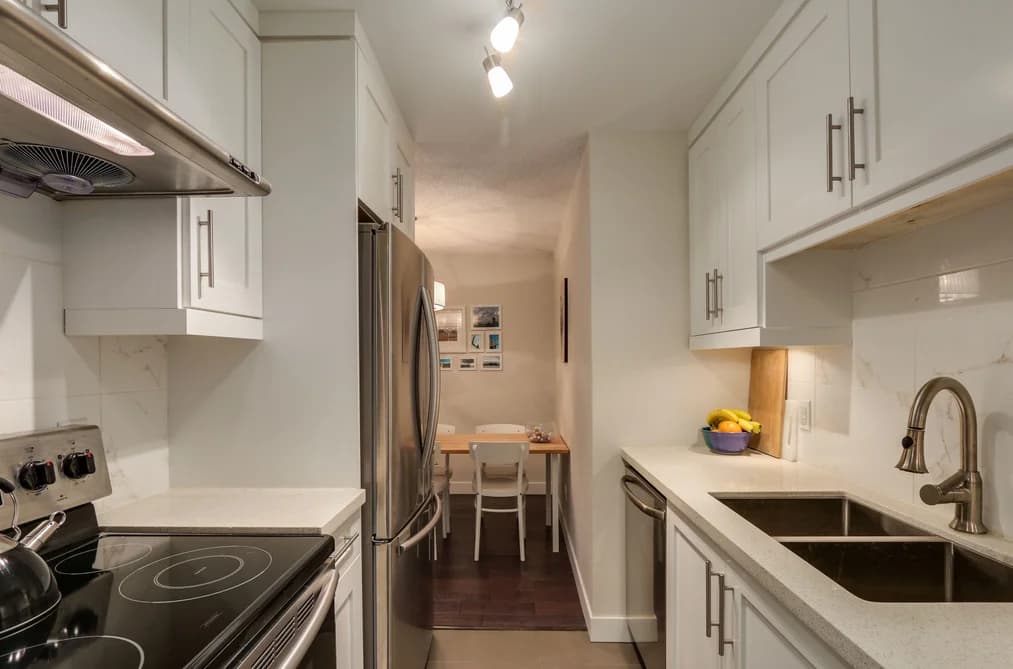203 1611 E 3RD AVENUE, Vancouver, BC — Residential for Sale - Photo 2