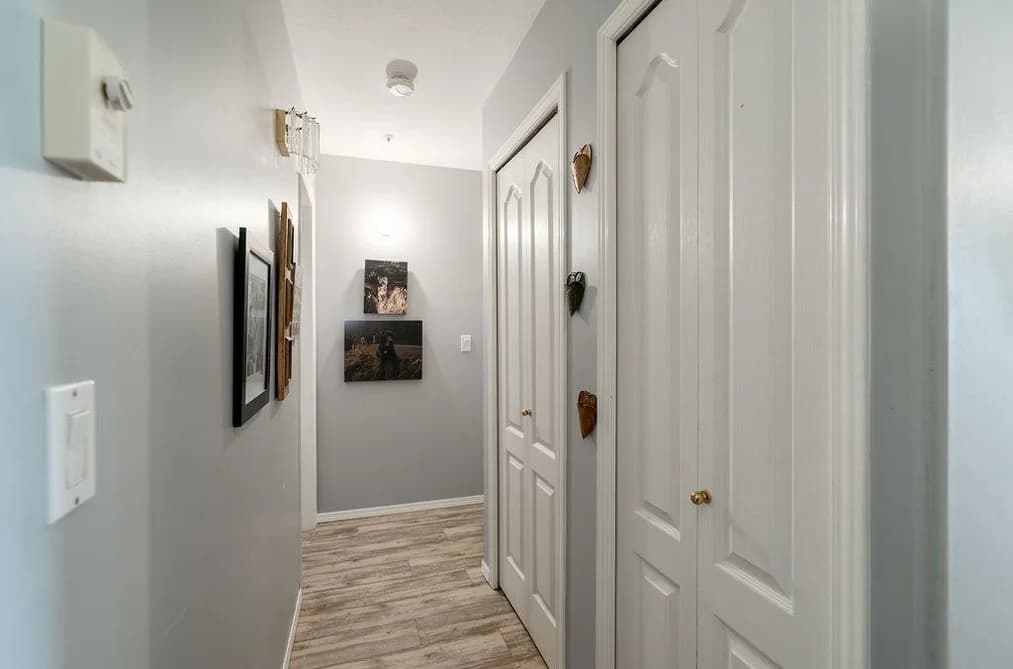203 19130 FORD ROAD, Pitt Meadows, BC — Residential for Sale - Photo 2