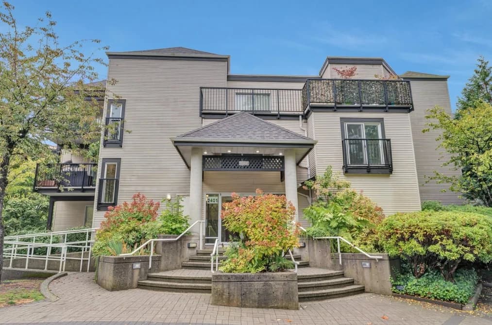 203 2401 HAWTHORNE AVENUE, Port Coquitlam, BC — Residential for Sale - Photo 2
