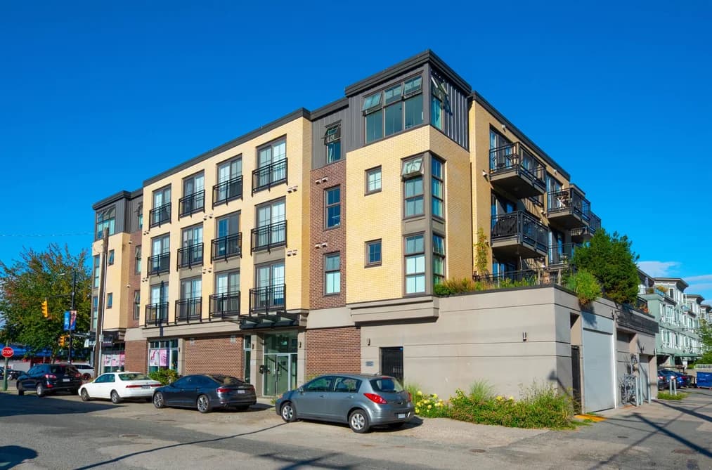 203 2528 COLLINGWOOD STREET, Vancouver, BC — Residential for Sale - Photo 2