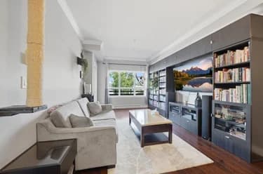 Condo for sale at 203 2664 Kingsway Avenue Port Coquitlam British Columbia - MLS: R3145448
