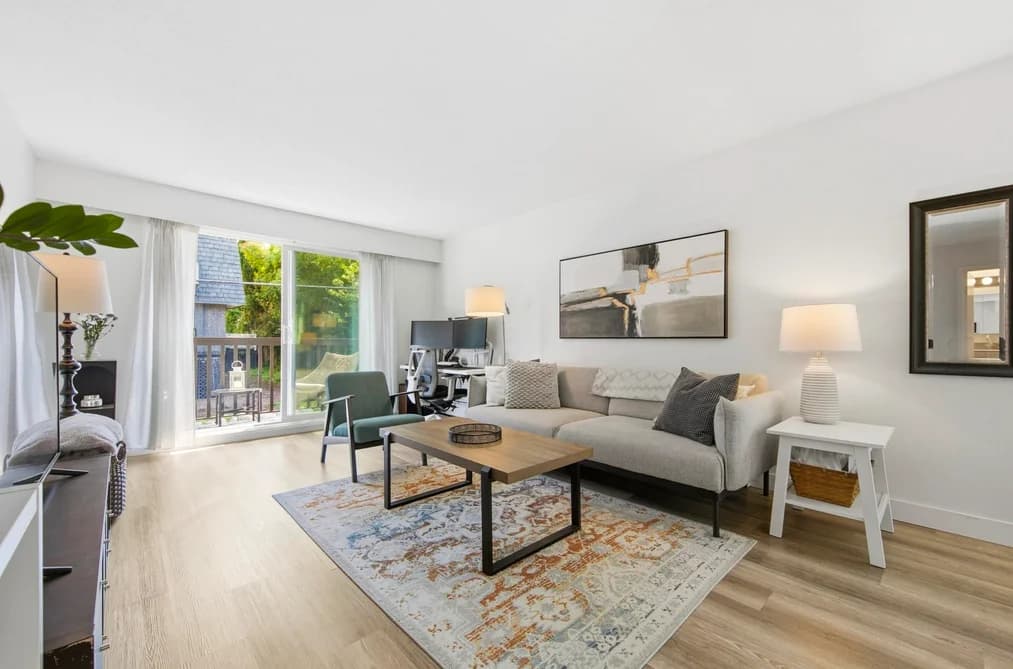 203 270 W 3RD STREET, North Vancouver, BC — Residential for Sale - Photo 2