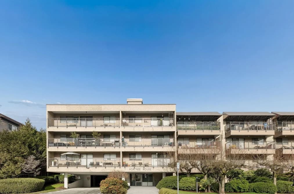 203 330 E 1ST STREET, North Vancouver, BC — Residential for Sale - Main Photo