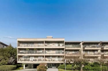 Condo for sale at 203 330 E 1st Street North Vancouver British Columbia - MLS: R3092002