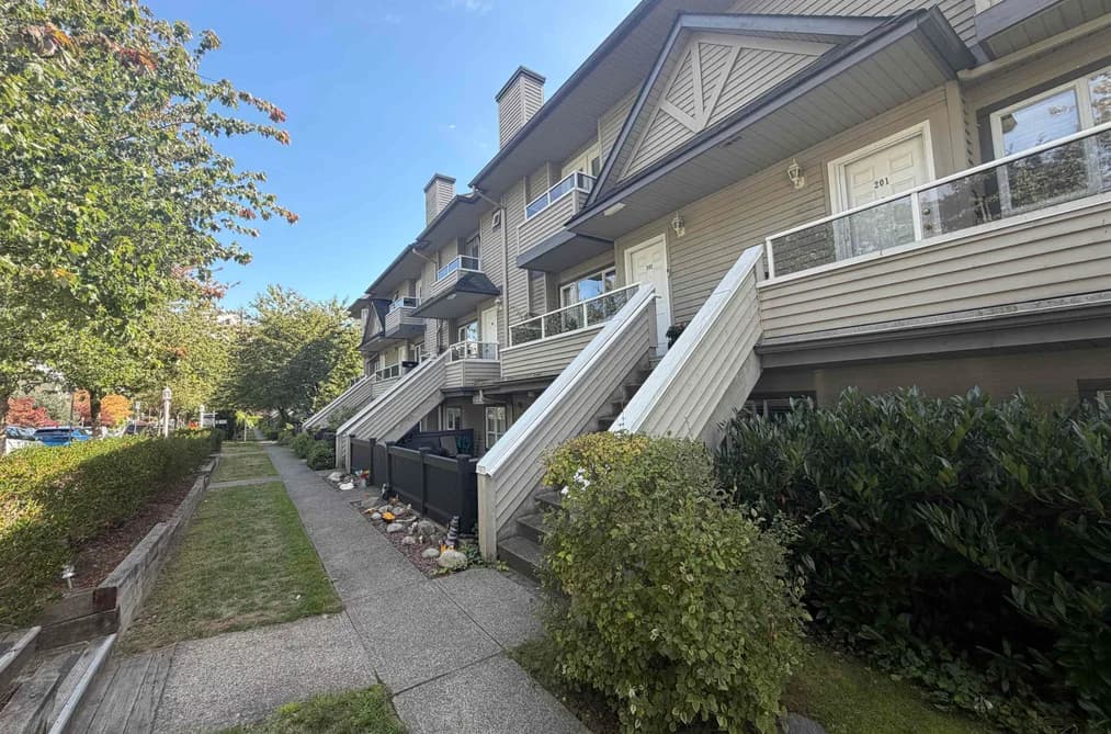 203 3938 ALBERT STREET, Burnaby, BC — Residential for Sale - Photo 2