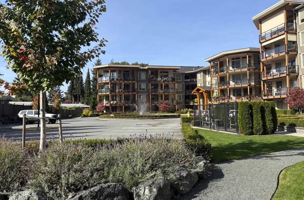 203 45750 KEITH WILSON ROAD, Chilliwack, BC — Residential for Sale - Photo 2