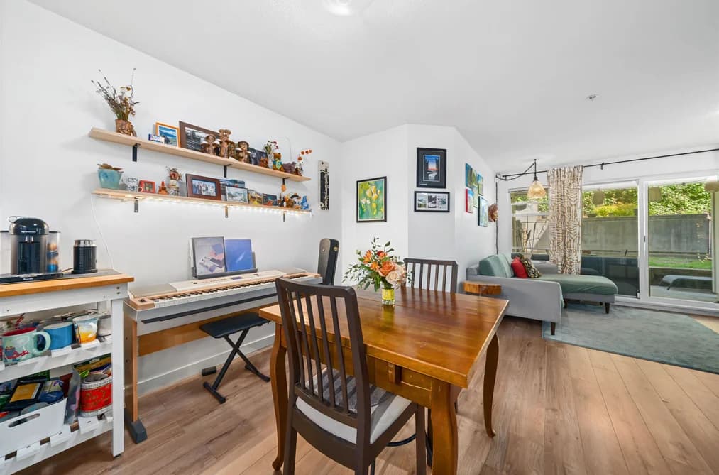 203 4833 BRENTWOOD DRIVE, Burnaby, BC — Residential for Sale - Photo 2