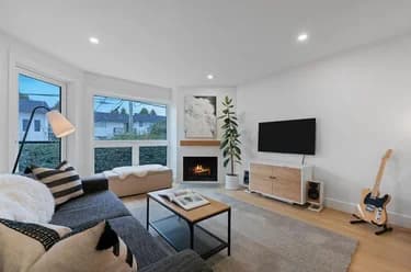 Condo for sale at 203 607 E 8th Avenue Vancouver British Columbia - MLS: R3143857