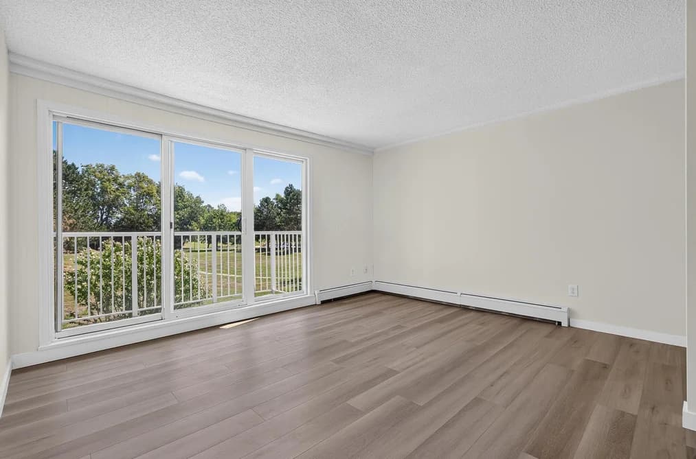 203 7220 LINDSAY ROAD, Richmond, BC — Residential for Sale - Main Photo