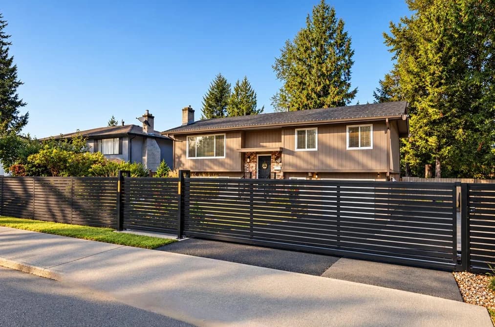 20327 44 AVENUE, Langley, BC — Residential for Sale - Main Photo
