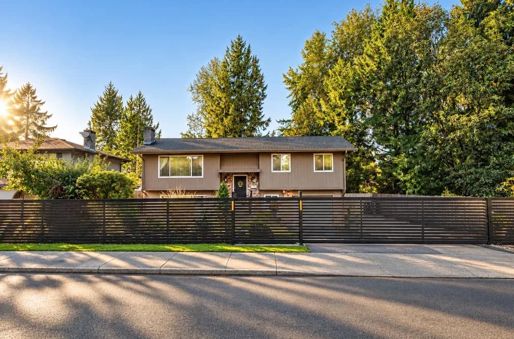 20327 44 AVENUE, Langley, BC — Residential for Sale - Photo 2