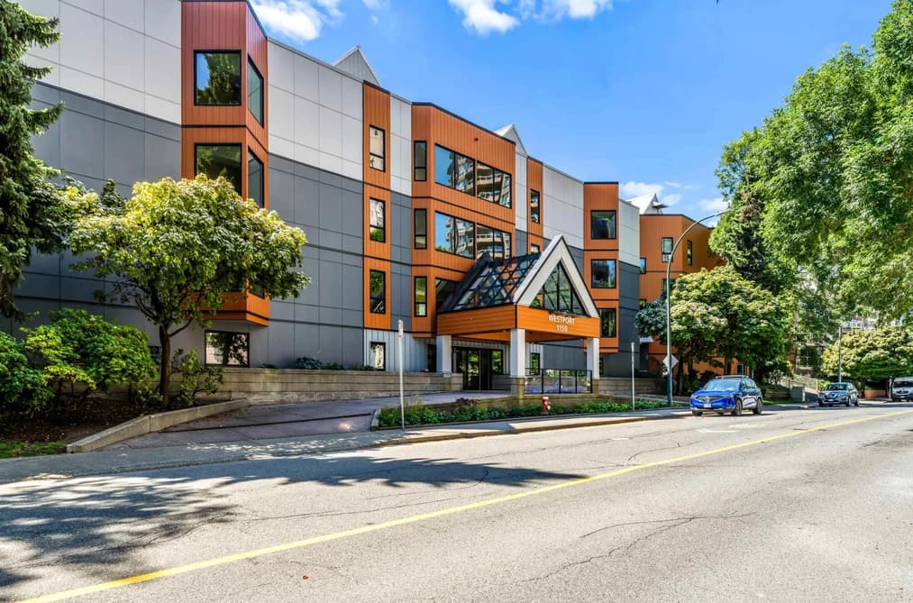 204 1150 QUAYSIDE DRIVE, New Westminster, BC — Residential for Sale - Main Photo
